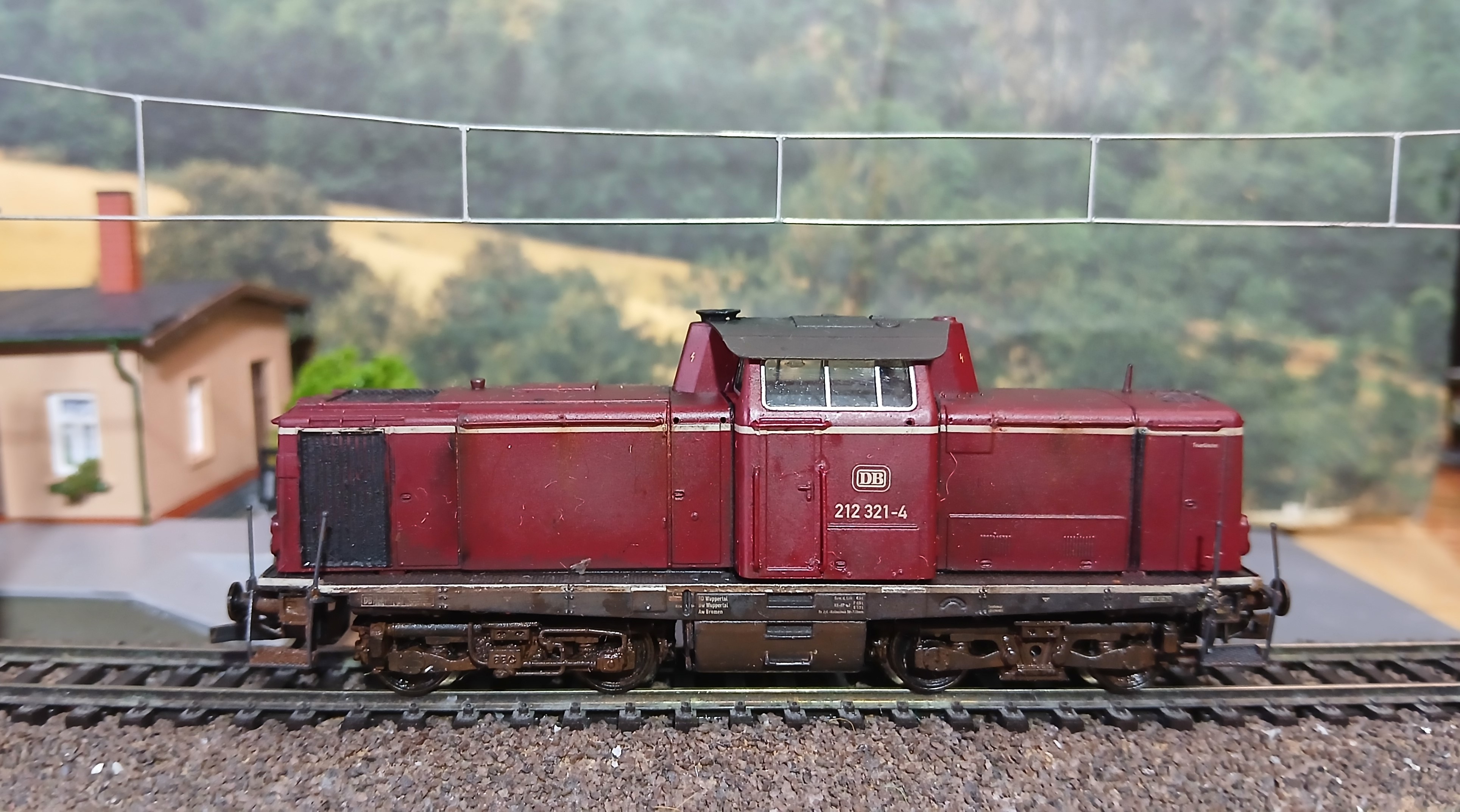 Модель тепловоза с гидропередачей серии 212 (ex.V100 DB). Эпоха 4.  Производство Modist Германия.